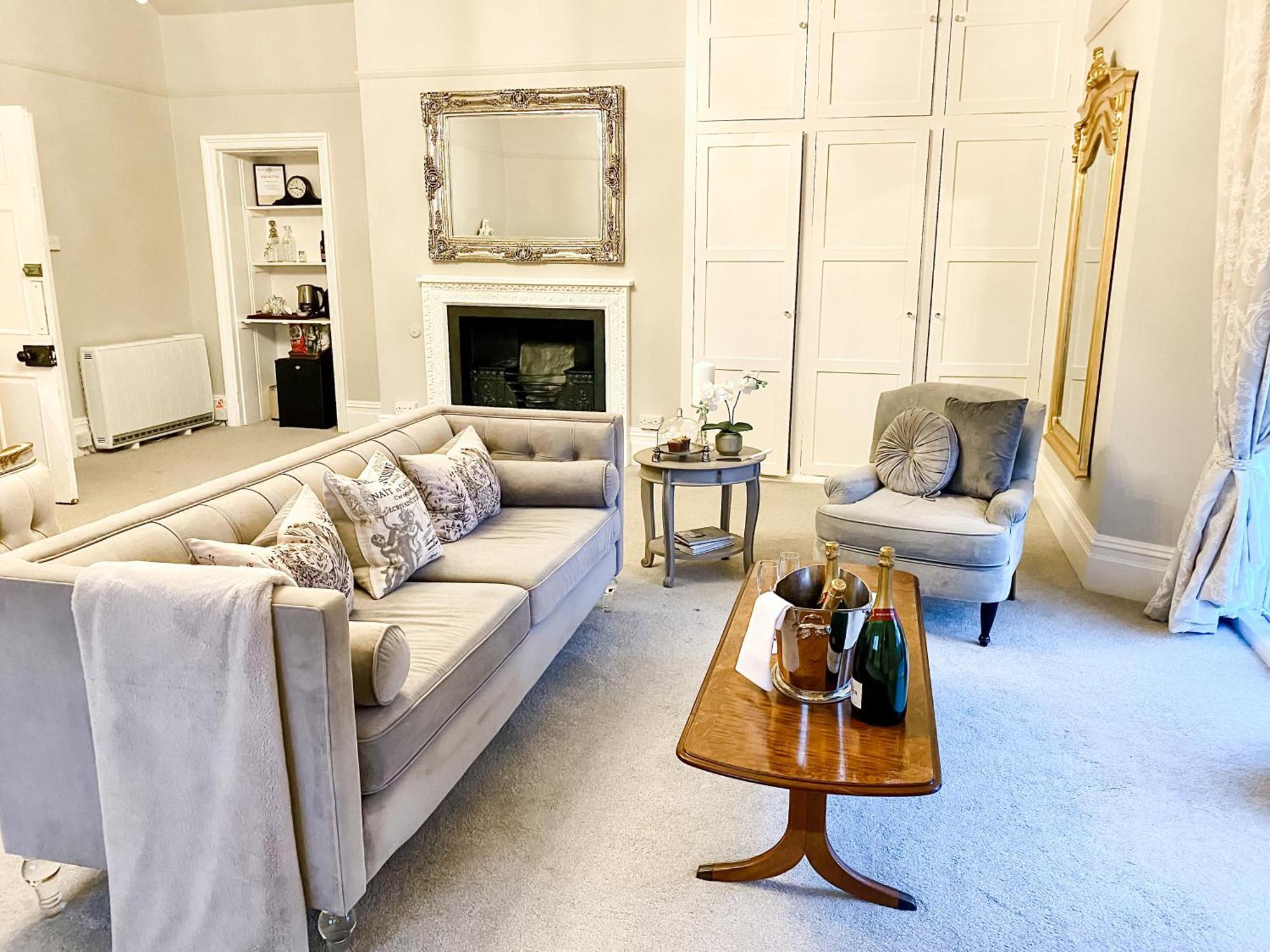 Glewstone Court Country House Hotel Ross-on-Wye Extérieur photo