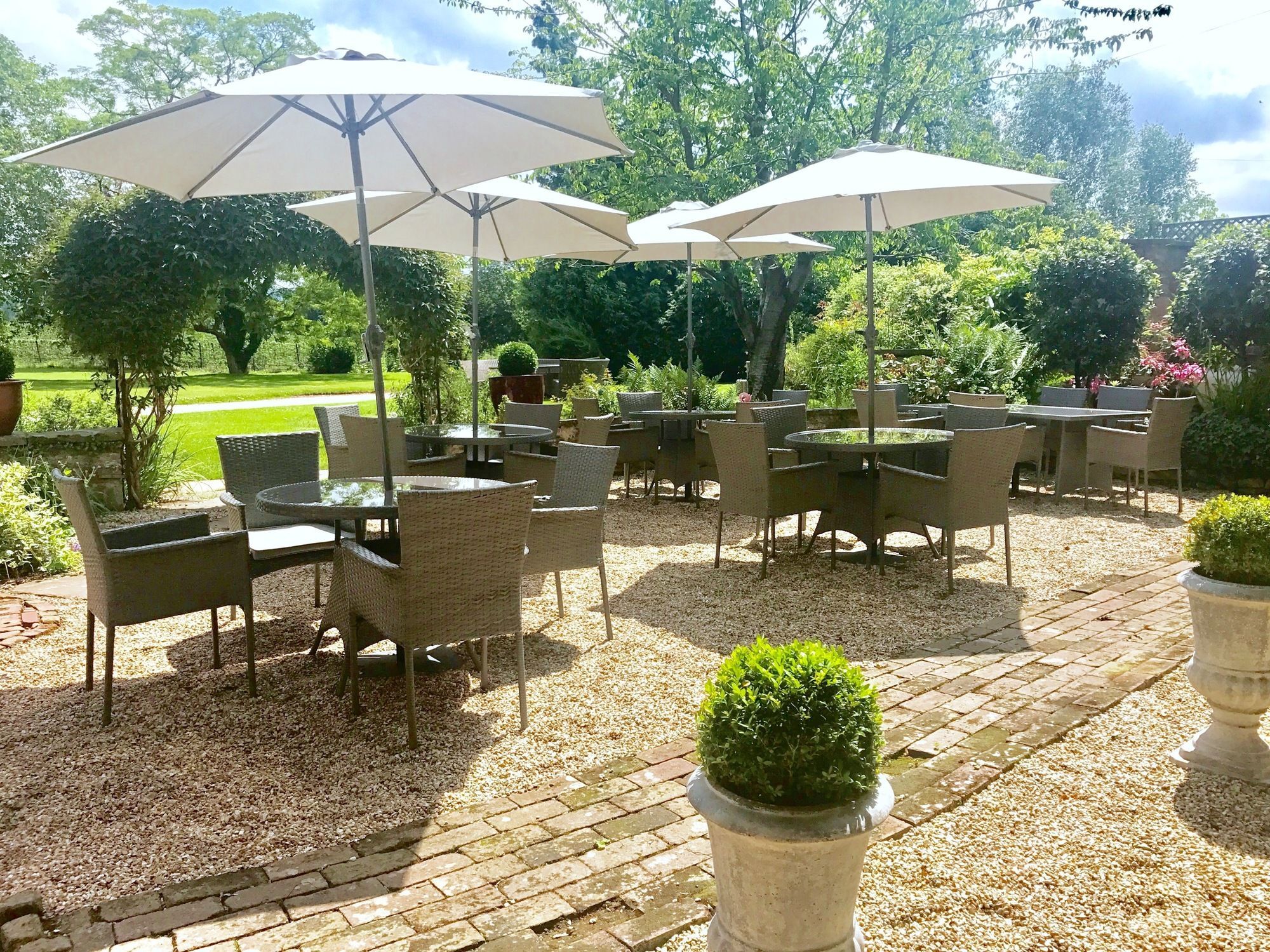 Glewstone Court Country House Hotel Ross-on-Wye Extérieur photo